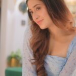 Shivangi Joshi Instagram - Say Bye - Bye to Frizzy Hair & say Hello to Gorgeous Hair! Yes, you heard me right!! Our hair goes through so much struggle of Heat, Chemicals in this day-to-day life that maintaining your Hair becomes challenging. But NOT anymore! I have found a perfect solution. All thanks to @lovebeautyandplanet_in’s Argan Oil & Lavender 2min Magic Masque. This masque infused with the goodness of Argan & Coconut Oil, is the perfect 2min solution to get frizz-free hair & has an amazing French Lavender fragrance to it! It’s easy to use & give amazing shine to your Hair. . . Go try this #2MinFrizzFix solution today! #Ad #lovebeautyandplanet #HairProducts #HairCare #hairmask