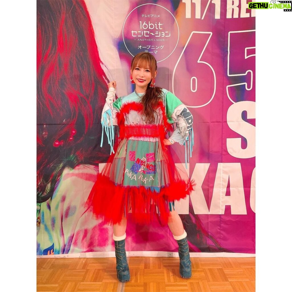 Shoko Nakagawa Instagram - 福岡　筑紫野ベレッサ　 65535リリイベツアー初日！ 緊張してたけどたくさんの皆様会いに来てくれて歌を聞いてくれてありがとう！初めての方も久々の方も、何年もずっと応援してくださる方も優しく見守ってくれたから新曲初披露もなんとか出来ました！？ちびっこもたくさんだあ！ 思い出になったらいいな #福岡 #65535 #中川翔子 #しょこたん