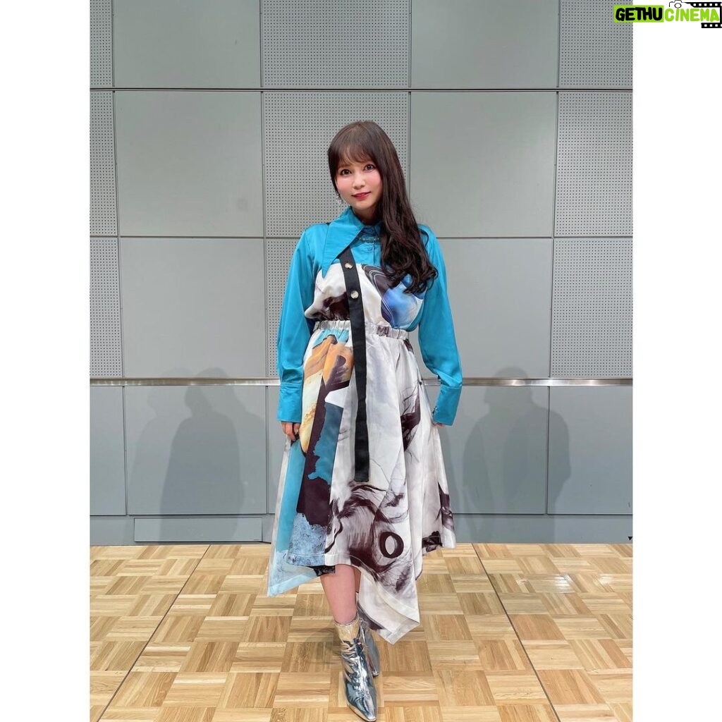 Shoko Nakagawa Instagram - 朝日宇宙フォーラムin大阪でした！ 宇宙のお話がたくさん聞けて幸せ✨✨ 宇宙柄のワンピースがかわいすぎて……！買い取りました🪐 耳には宇宙飛行士を宿しております、、、👩‍🚀 会場にお越しいただいた皆様、配信でご覧いただいた皆様、ありがとうございました！！ #朝日宇宙フォーラム #朝日宇宙フォーラム2024