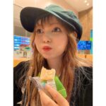 Shoko Nakagawa Instagram - これをこうしてからの追撃でこう #富山 #鱒寿司 #寿司 #sushi #食べ物 #food