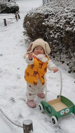 Shorry J Instagram - #IZZAE ❤️ 
❄️❄️❄️