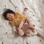 Shorry J Instagram - #아이느낌좋아 #IZZAE ❤️ #IZZAE가좋으면나도좋아~ #꿀잠 😴💟 #딸바보 #GIRLDAD