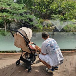 Shorry J Instagram - #어제일기
이재랑 데이뚜데이뚜
우리사이좋아요❤️
유모차바꿨더니 잠을너무잘자네 
사진이 자다깬표정들ㅋㅋㅋ
잘자서너무좋아요ㅎㅎㅎ 😆👍👶❤️
#IZZAE #딸바보 #쇼리 
#해밀턴유모차