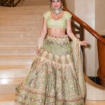 Shraddha Arya Instagram - Another bunch! #RashmiKiShaadi Lehenga: @reynutaandon 😍❤️