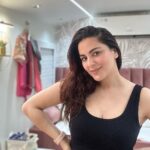 Shraddha Arya Instagram - The Place where I spend more time than I do at Home …. my SELF-LOVE VAN aka My Vanity Van. #HomeIsWhereYouParkIt 😂❤️🧿