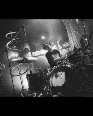 Shun Ishiwaka Instagram - During the last song I noticed that both left and right cymbals were lying on the floor.
8/16,2023
photo by @kanatarumi