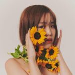 Shun Ishiwaka Instagram - Rei @guita_rei new single「sunflower」 にて参加させていただきました 夏の楽しいrecでございました🏃‍♂️🏃‍♂️🏃‍♂️ check it out!!