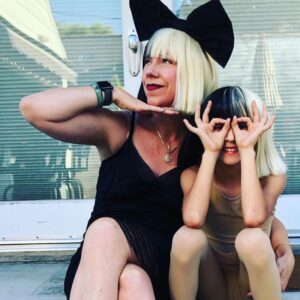 Sia Instagram - W O W ⭐️ just a few of Team Sia’s favorite #SiaHalloween looks! What a treat! - Team Sia