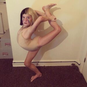 Sia Instagram - W O W ⭐️ just a few of Team Sia’s favorite #SiaHalloween looks! What a treat! - Team Sia