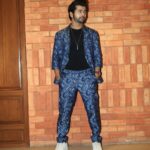 Siddharth Nigam Instagram - Follow lo lo lo karti😌❤️ Styled by - @mishti_k8 @anushkamakhija Outfit - @nm_design_studio #siddharthnigam #thesiddharthnigam #followbysiddharthnigam