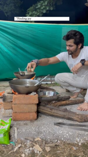 Siddharth Nigam Instagram - Chulhey ka khana😋✨🔥❤️