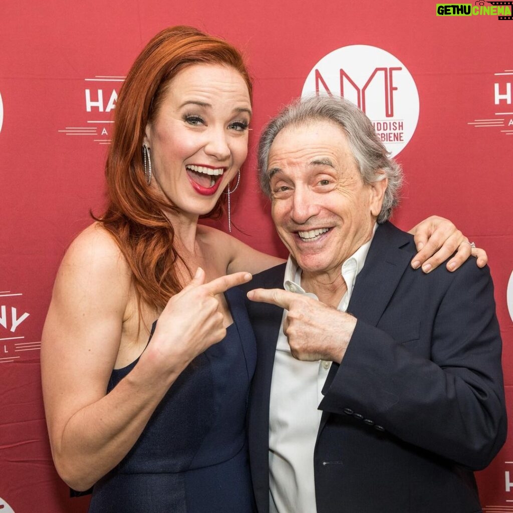 Sierra Boggess Instagram - With just 4 more performances left of @barrymanilowofficial and @brucehsussman @harmonyanewmusical and on this #flashbackfriday I want to take a minute to acknowledge and honor the folks who did the off broadway first ever New York City production of this piece!!!! History rewrites itself quickly when there’s such success surrounding a new work and it’s important to truly acknowledge the awesomeness of the truth of how it got where it is!! We worked our asses off making something special together downtown so it could have a life uptown!!!! Here’s to our off broadway family with IMMENSE gratitude for the work we did together led by our director @warrencarlyle 🥹👏🥳