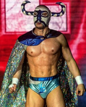 Simon Musk Instagram - Have cape, will fly.

#wwe #ligero #nxtuk #nxt #wrestling #professionalathlete #cape