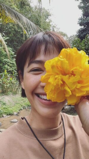 Siraphan Wattanajinda Instagram - เอาจริงแล้วน้าาาาาาา  ห่างกันไปไกลเพราะโควิดตั้งนาน  จะกลับมาเป็นชาวสวนแล้วเน้อเจ้าาาา 
.
จะคอยมา update อยู่เนืองๆนะเจ้า สำหรับสวน•ชวน•เรียน•รู้•ไป•ด้วย•กัน
.
#สวนsi