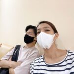 Siraphan Wattanajinda Instagram - ของขวัญปิดกล้อง คุณพี่เค้าพามาเดท . ปิดกล้องปุ๊บ พามาตรวจสุขภาพปั๊บ ตรวจตั้งแต่หัวจรดเท้า เราจะได้มีสุขภาพดี อยู่ด้วยกันไปนานๆ ( อันนี้คุณพี่ไม่ได้บอก อิฉันมโนเองค่ะ 🤣) . สงสัยตื่นเช้าเกิน คู่เดทเค้าหลับไปแล้วค่ะคุณหมอ 🤣🤣