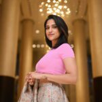 Siri Ravikumar Instagram - 💕 . Outfit by @harshithareddy_stylebook Make up by my darling @makeupandhairbysrilex Photograph @vageeshkanth
