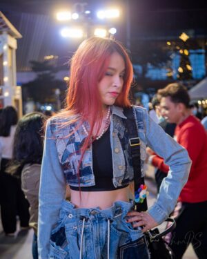 Sirinya Puengsuwan Instagram - 🌹🌷💐🌺🌸🌼🌻

#riin_poriin