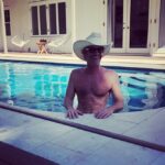 Skeet Ulrich Instagram - Waiting for ya brotha!! Someone has to man the grill for me 💪❤️❤️
