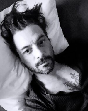 Skeet Ulrich Instagram - Let your hair down, or up, as needed ; )
