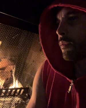 Skeet Ulrich Instagram - The most powerful weapon on earth is the human soul on fire! Stay strong and never quit until we have the lives we desire 🙏