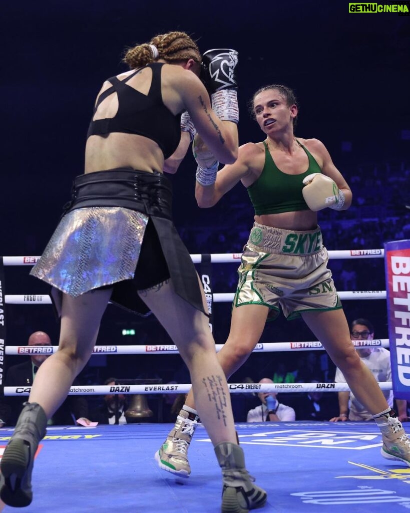 Skye Nicolson Instagram - Fight night photo dump 2 🥹❤ Dublin, Ireland
