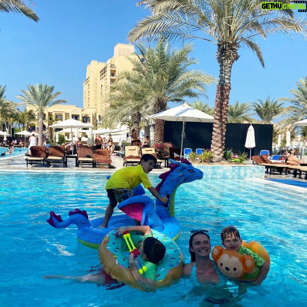 Skye Nicolson Instagram - Fun in the sun lol Al Marjan Island