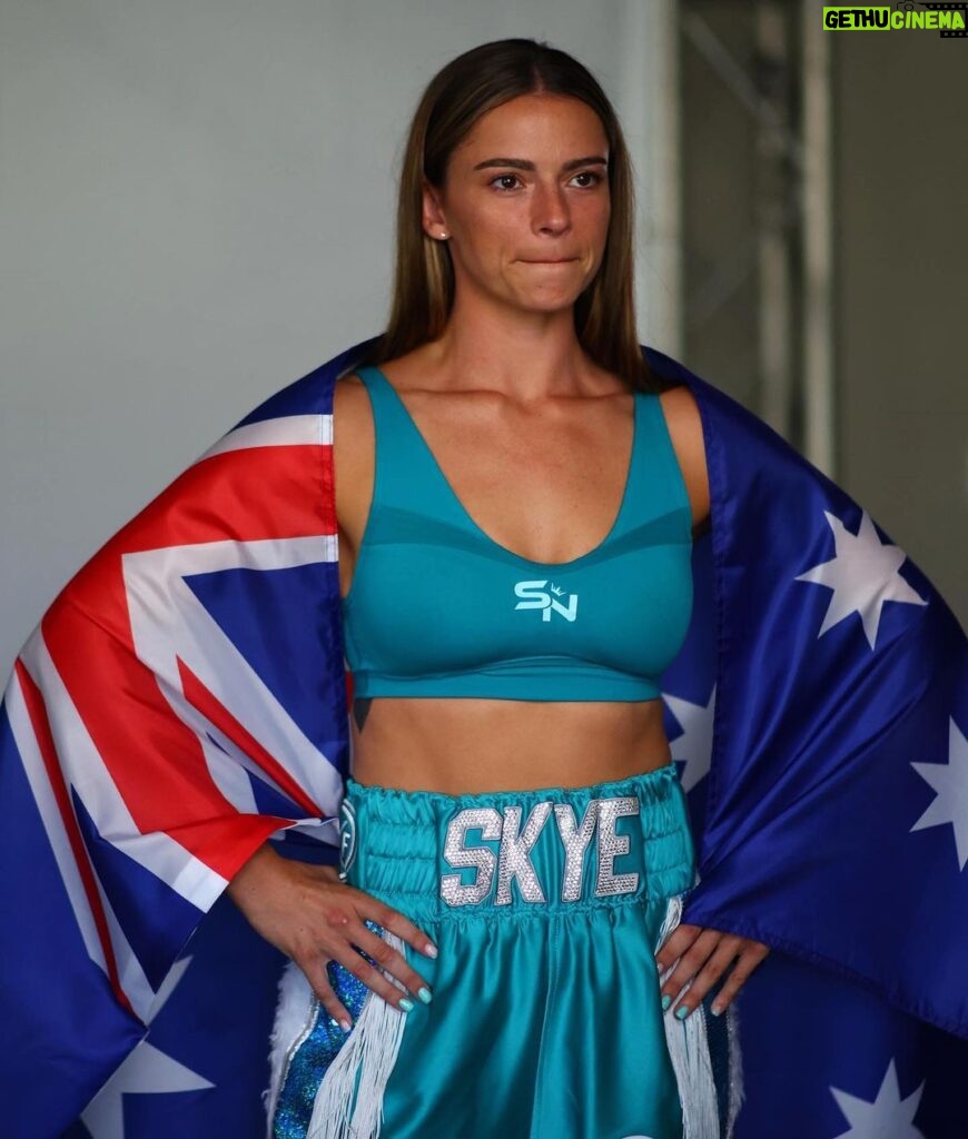 Skye Nicolson Instagram - 2024 the year I become @wbcboxing featherweight world champion 👑 and put my country on the map 🇦🇺