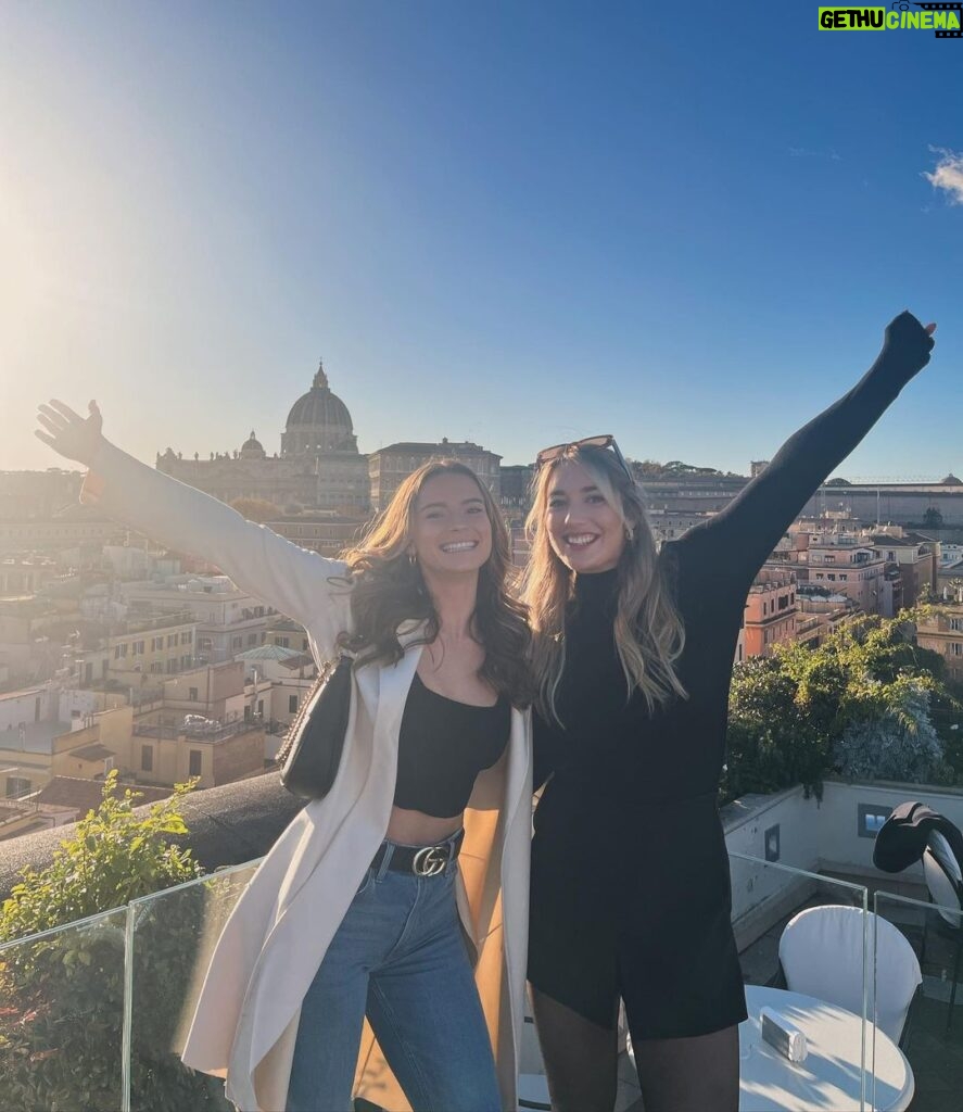 Skye Nicolson Instagram - Last evening in Rome 🥹🤍 Rome, Italy