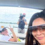Snooki Instagram - NEW EPISODE TONIGHT 🍾 hello lakeeee house! 🚤 #jsfamilyvacation