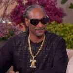 Snoop Dogg Instagram – Meeting Pam Grier made @snoopdogg faint!