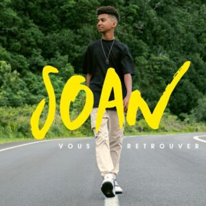 Soan Arhimann Instagram - SOAN - Vous retrouver // 25.03.2022 ✨
Mon premier single sera dispo sur  toutes les plateformes demain à MINUIT. 
Le clip sortira ce vendredi à 17h heure française et 20h à la réunion ✨🎆 @labelmca