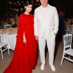Sofia Carson Instagram - Your kindness and humility shone as bright as your powerful talent. Honored to share this night with you. Congratulations dearest Brendan🌹 #ischiaglobalfilmfestival Ischia, Italy