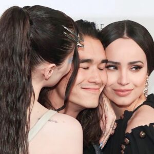 Sofia Carson Thumbnail - 2 Million Likes - Most Liked Instagram Photos