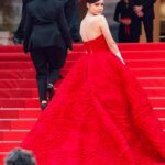 Sofia Carson Instagram - The 76th Annual Festival De Cannes🌹