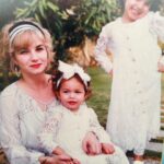 Sofia Carson Instagram - “As mothers and daughters, we are connected with one another. My mother is the bones of my spine, keeping me straight and true. She is my blood, making sure it runs rich and strong. She is the beating of my heart. I cannot now imagine a life without her.” Happy Mothers Day to my Whole Entire World♥️ Everything I am, I owe to you. I adore you, my Ma.