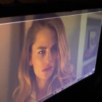 Solène Hebert Instagram - Encore une intrigue où l’on va se fendre la poire 😜 #combo #ontheset #questcequonsemarre