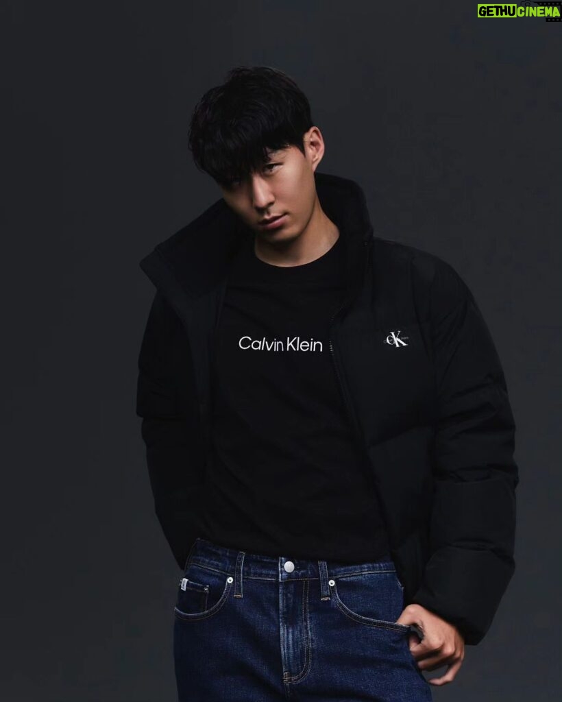 Son Heung-min Instagram - 🤍🖤  @calvinklein #CalvinKlein #MyCalvins #캘빈클라인 #CK패딩 #ad