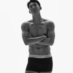Son Heung-min Instagram – I’m proud to work with such a legendary brand @calvinklein. Wearing 7 on the pitch, and CK off the pitch. Proud to represent 🖤 #mycalvins