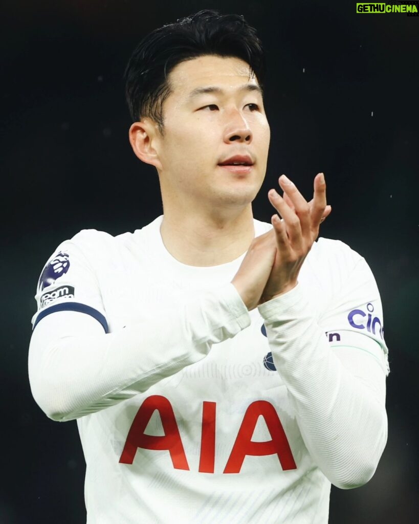 Son Heung-min Instagram - Happy to be back!! We left it late, but with you behind us, we always knew we had a chance for three points. Thank you everyone for your support welcoming me back, it was a tough week but you have all lifted me.  #COYS Tottenham Hotspur Stadium