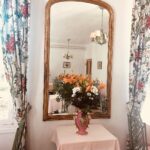 Son Ye-jin Instagram - 🌷