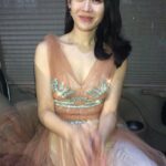 Son Ye-jin Instagram - 🧡곧만나요..오늘 밤 11시에.#밥잘사주는예쁜누나