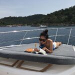 Son Ye-jin Instagram - 🛥