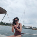 Son Ye-jin Instagram - 🐳