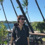 Son Ye-jin Instagram - HaHa👻 #bigisland