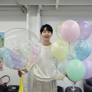 Song Joong-ki Instagram - 
