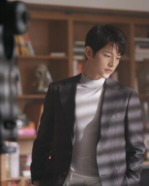 Song Joong-ki Instagram - 
