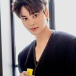 Song Kang Instagram - @acquadiparma_official @design.by.samuelroSS @Sr.asr.a #아쿠아디파르마 🥰😍☺️