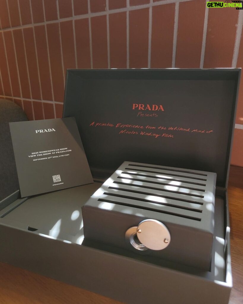 Song Kang Instagram - @prada #Prada #PradaSS23 😍😘🥰