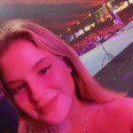 Sophia Valverde Instagram - Quem me acompanha aqui sabe o quanto amo as meninas: @maiara e @maraisa ❤️ E mais uma vez elas fizeram um show INCRÍVEL 🥰🎤❤️ Obrigada @maiara , @maraisa e toda equipe por todo carinho 🥹 AMO VOCÊS ❤️❤️❤️ Agradeço tb ao @lucaspcribeiro do @carna.rildy 💗 O evento está lindo e hoje tem mais 🎉 #maiaraemaraisa #amo #show #riodejaneiro #rj Rio Centro De Conveções Rio De Janeiro