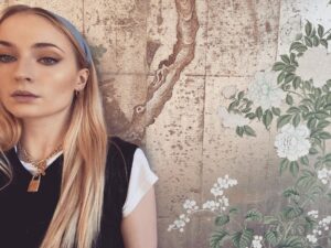 Sophie Turner Instagram - It’s Friday Friday gotta get down on Friday